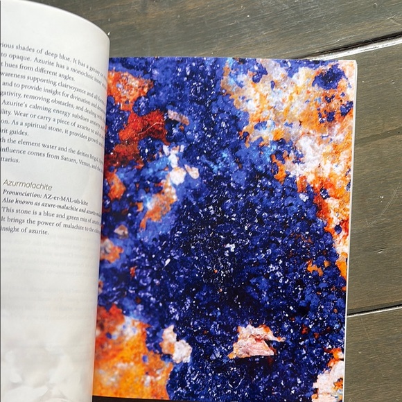 Crystal Magic Book with Pink Crystal Cover - Picture 4 of 6